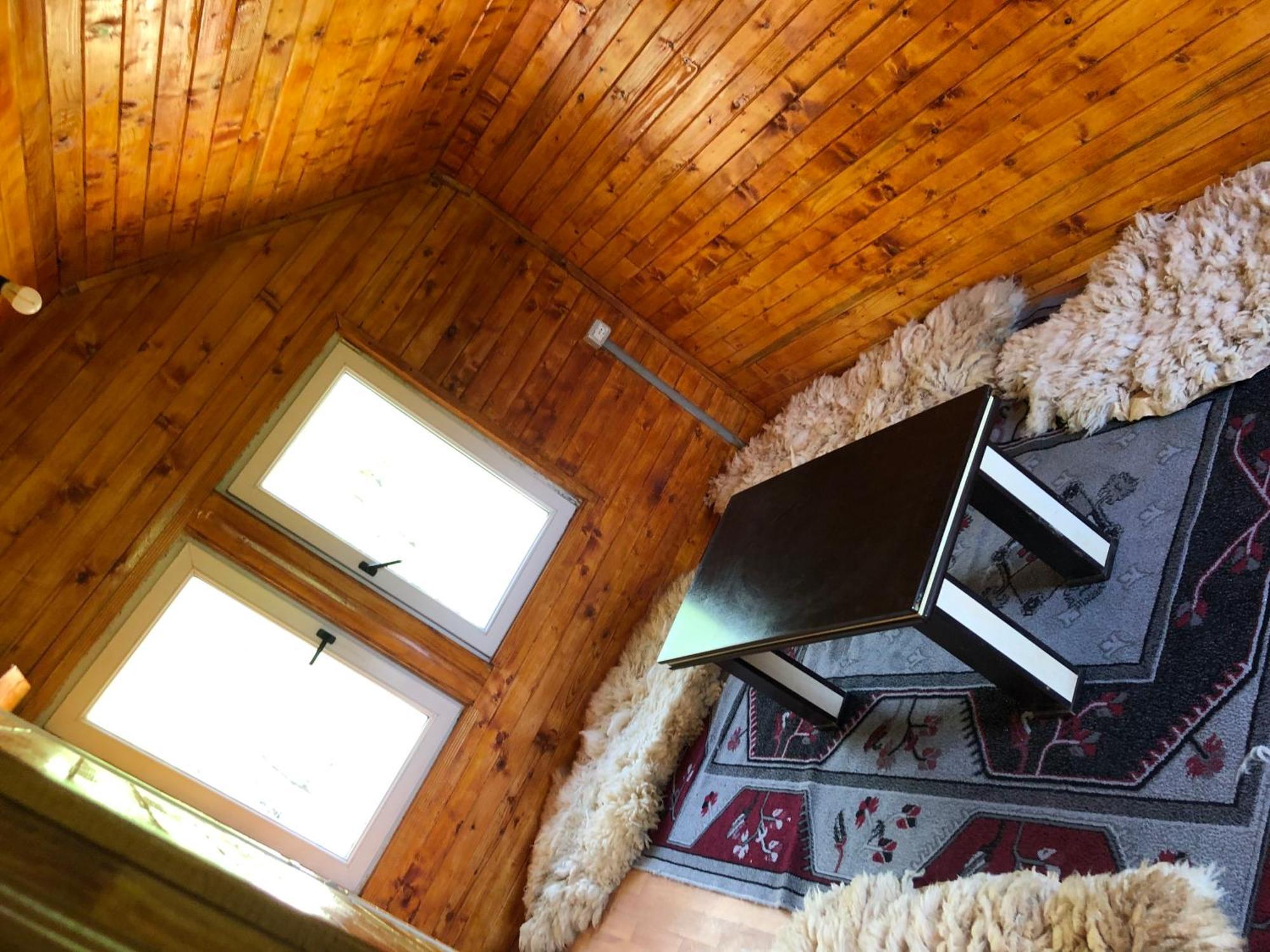Bujtina Gashi Guest House Kukes Екстер'єр фото